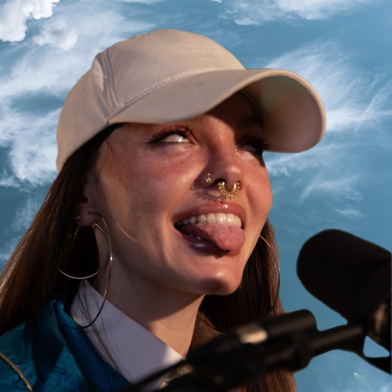 Miszellany_Sky_PORTRAIT